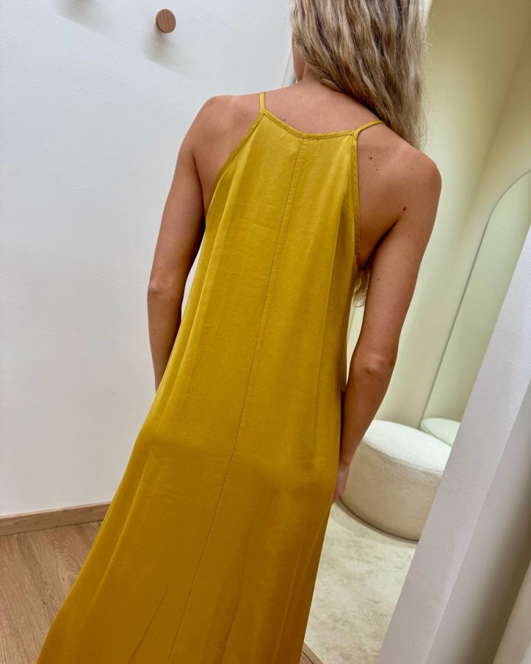 Vestito lungo scollo americana senape Vicolo Shop Online Vestito lungo scollo americana senape Vicolo