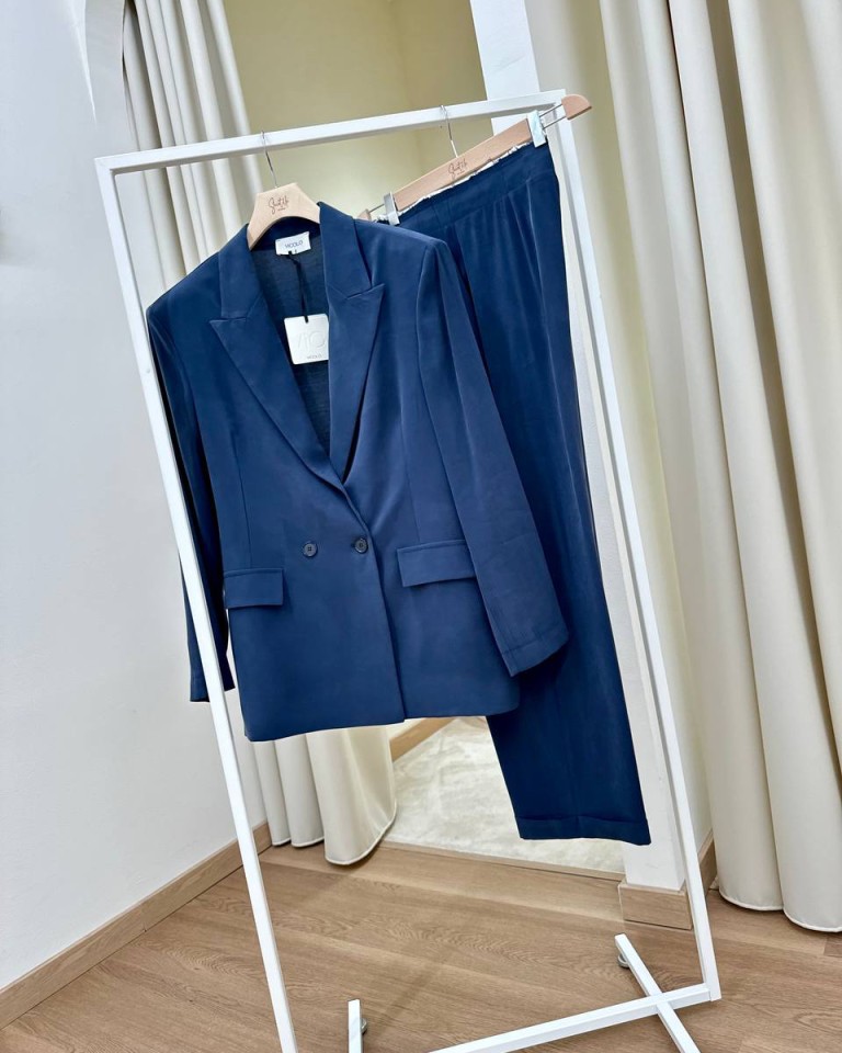 Pantalone fluido con rovescia blu Vicolo Shop Online Pantalone fluido con rovescia blu Vicolo