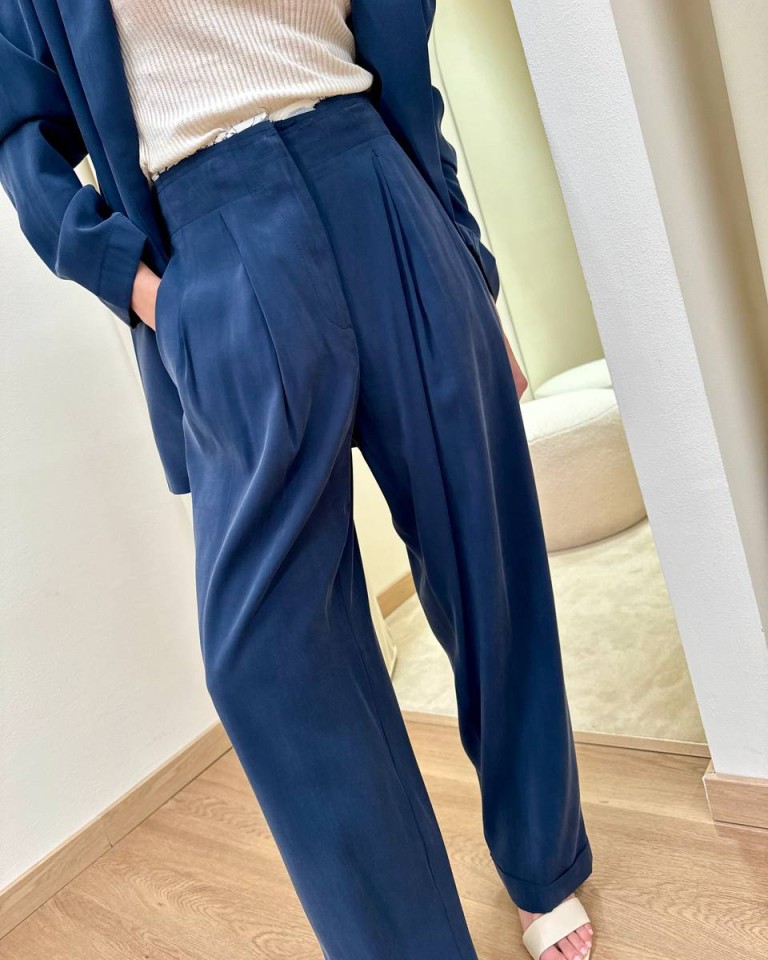 Pantalone fluido con rovescia blu Vicolo Shop Online Pantalone fluido con rovescia blu Vicolo
