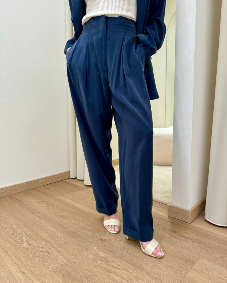 Pantalone fluido con rovescia blu Vicolo Shop Online Pantalone fluido con rovescia blu Vicolo