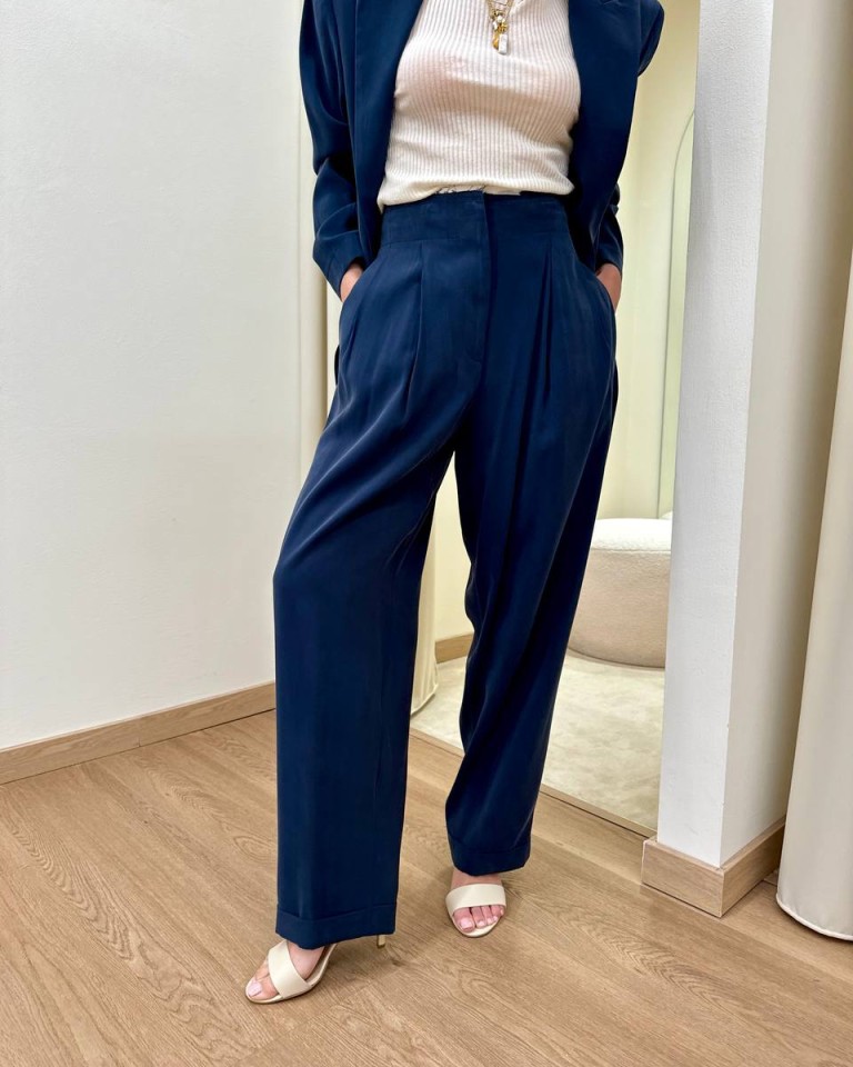Pantalone fluido con rovescia blu Vicolo Shop Online Pantalone fluido con rovescia blu Vicolo