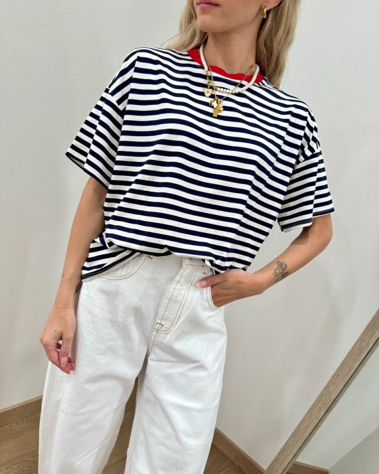 T-shirt scatoletta righe panna e blu HaveOne Shop Online T-shirt scatoletta righe panna e blu HaveOne