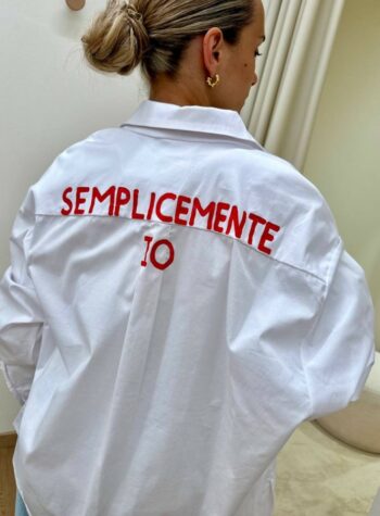 Shop Online Camicia over bianca "semplicemente io"