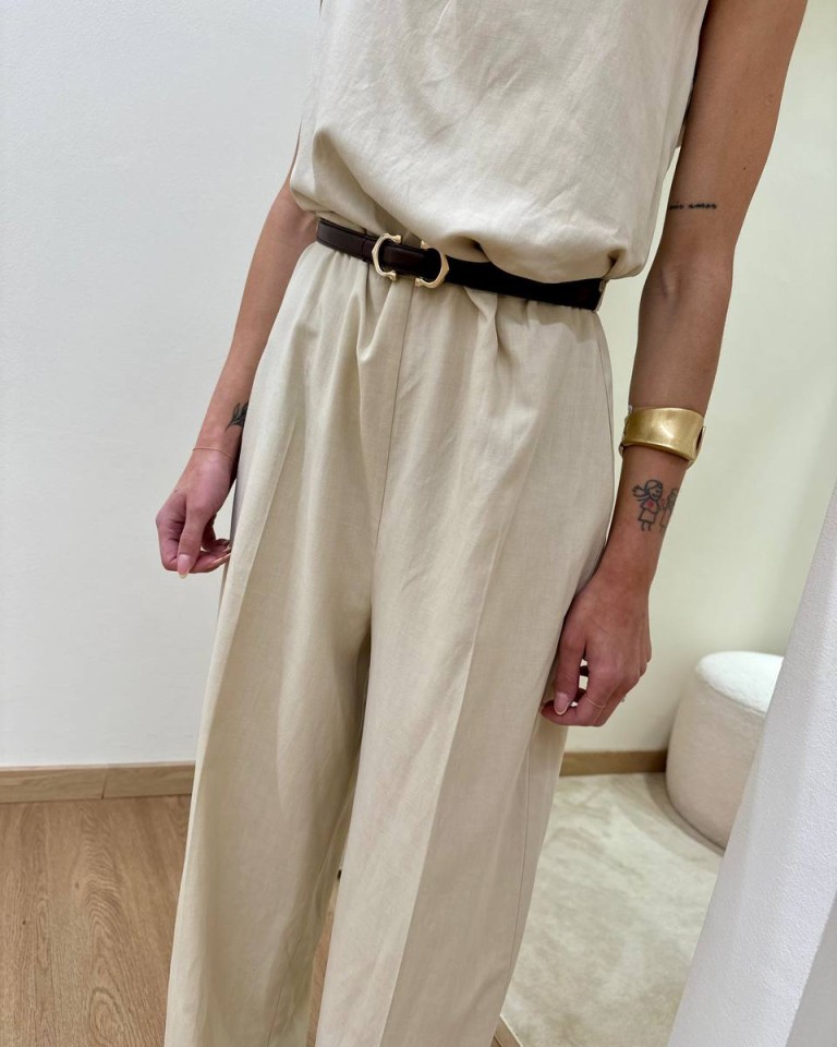 Tuta intera beige con cintura Vicolo Shop Online Tuta intera beige con cintura Vicolo