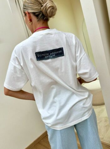 Shop Online T-shirt oversize bianca "Scintille addosso..."