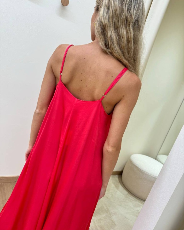 Vestito lungo svasato rosa corallo Vicolo Shop Online Vestito lungo svasato rosa corallo Vicolo