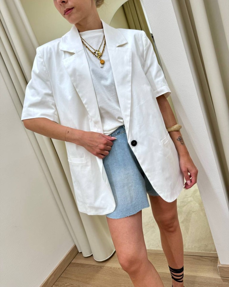 Giacca oversize mezza manica cotone bianca Vicolo Shop Online Giacca oversize mezza manica cotone bianca Vicolo