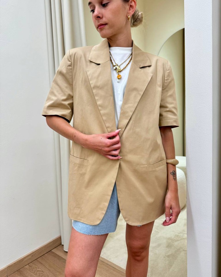 Giacca oversize mezza manica cotone cammello Vicolo Shop Online Giacca oversize mezza manica cotone cammello Vicolo