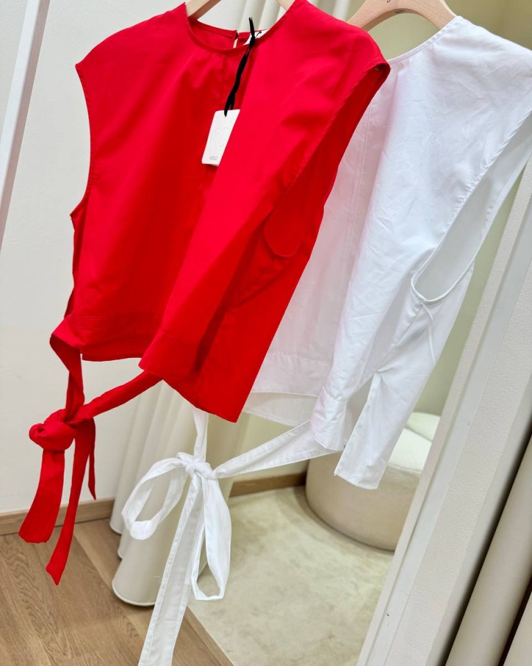 Top crop con nastri bianco Vicolo Shop Online Top crop con nastri bianco Vicolo