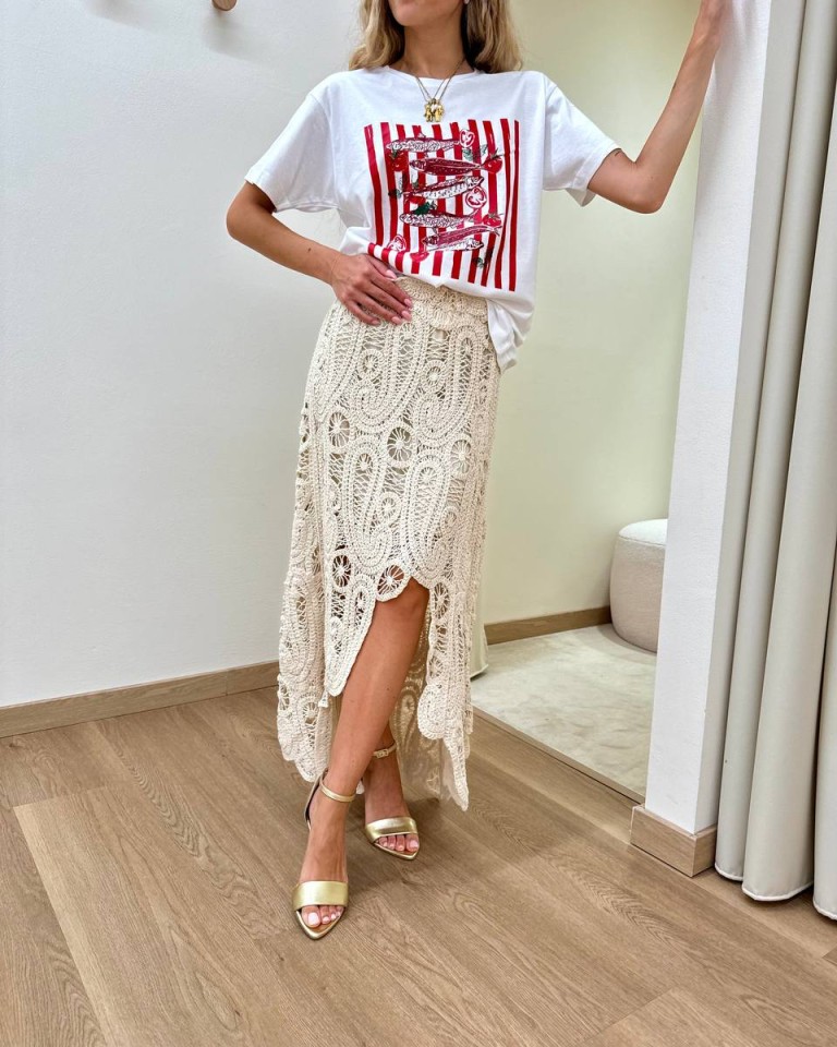 T-shirt over bianca stampa sardine rossa Souvenir Shop Online T-shirt over bianca stampa sardine rossa Souvenir