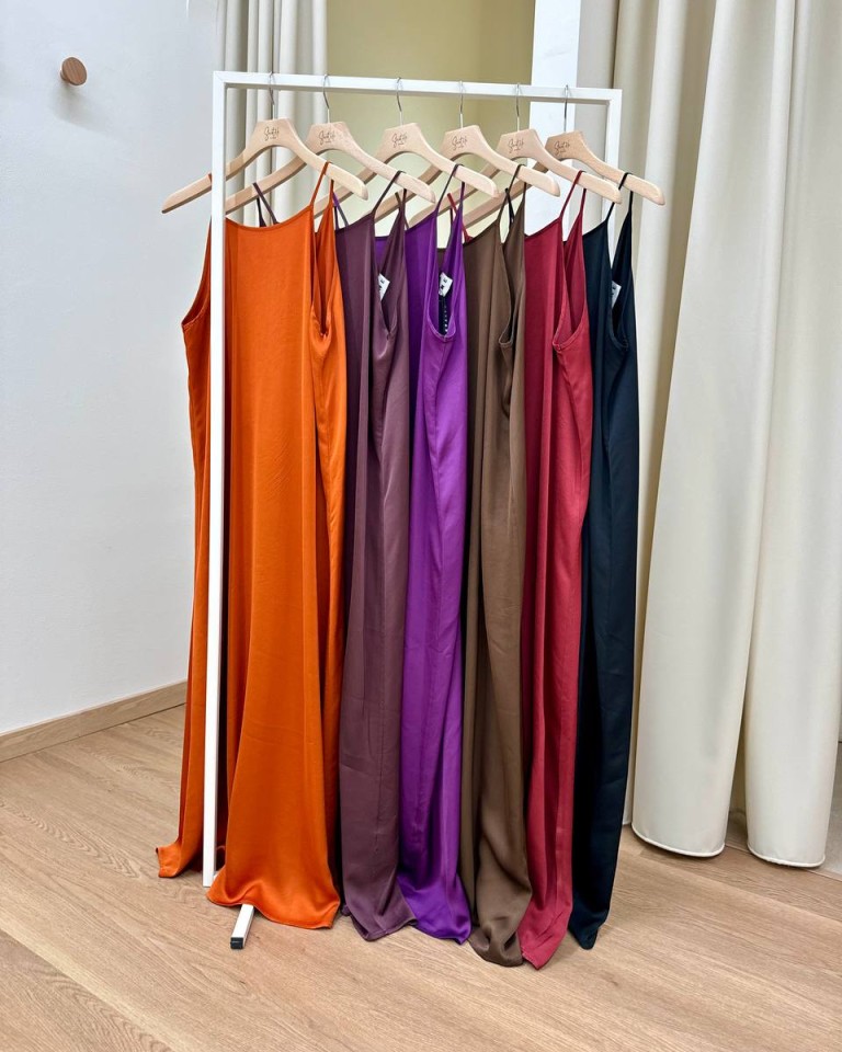 Vestito raso scollo schiena moro HaveOne Shop Online Vestito raso scollo schiena moro HaveOne