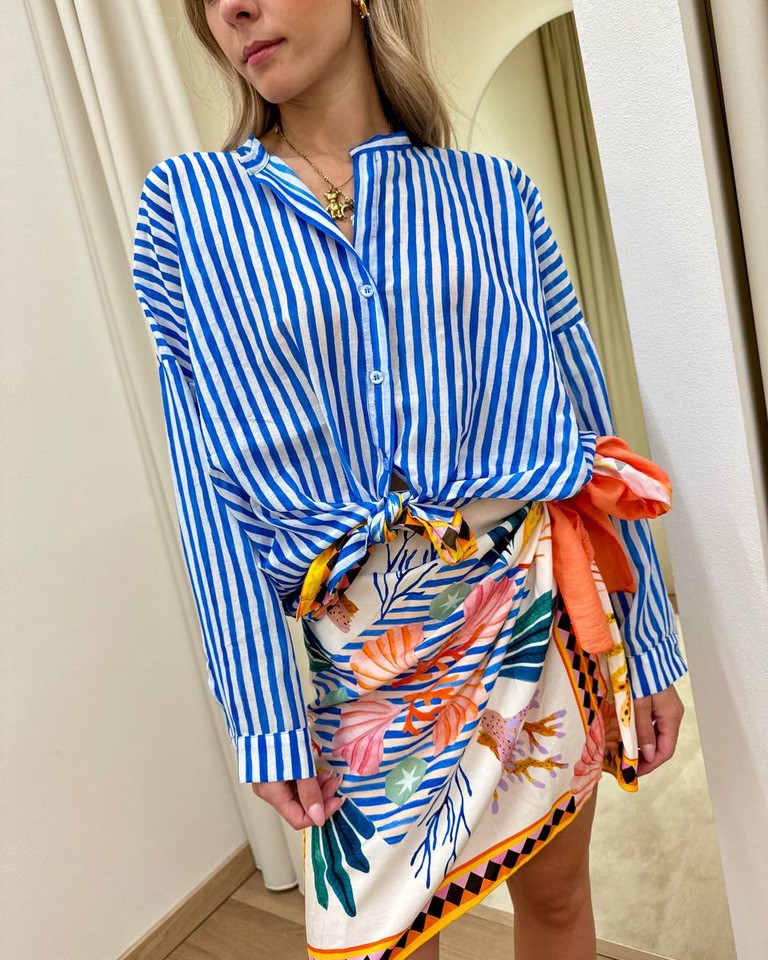 Camicia over lunga a righe blu e bianche Tensione In Shop Online Camicia over lunga a righe blu e bianche Tensione In