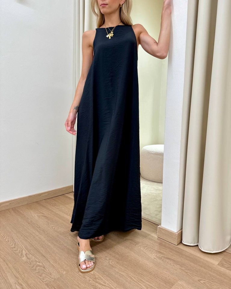 Vestito lungo vogatore nero Tensione In Shop Online Vestito lungo vogatore nero Tensione In