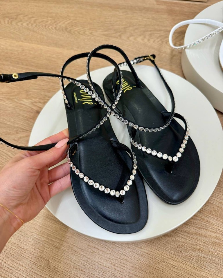 Sandalo intrecciato strass nero Ovyè Shop Online Sandalo intrecciato strass nero Ovyè