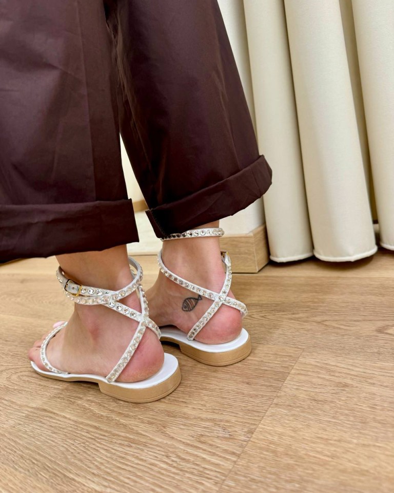 Sandalo intrecciato strass bianco Ovyè Shop Online Sandalo intrecciato strass bianco Ovyè