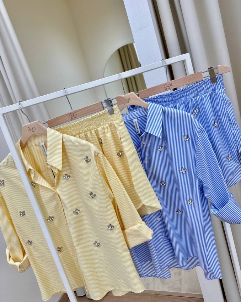 Shorts righe gialli con cabochon Tensione In Shop Online Shorts righe gialli con cabochon Tensione In