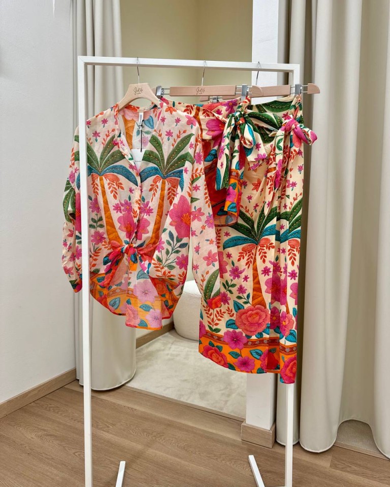 Minigonna pareo cipria fantasia tropicale multicolor Tensione In Shop Online Minigonna pareo cipria fantasia tropicale multicolor Tensione In