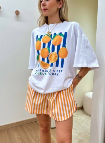 Shop Online Completo t-shirt e shorts arance Tensione In