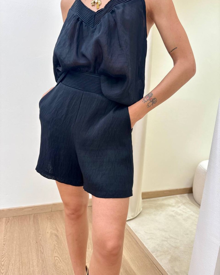 Completo top e shorts bordo plissé nero Tensione In Shop Online Completo top e shorts bordo plissé nero Tensione In