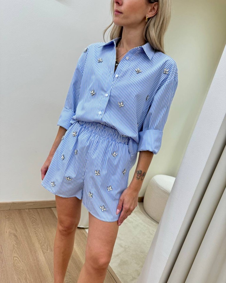 Camicia righe celesti con cabochon Tensione In Shop Online Camicia righe celesti con cabochon Tensione In