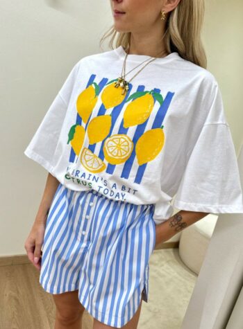 Shop Online Completo t-shirt e shorts limoni celeste Tensione In