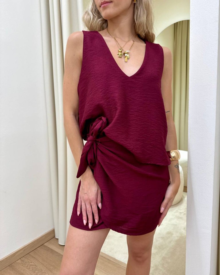 Top svasato scollo a V india HaveOne Shop Online Top svasato scollo a V india HaveOne