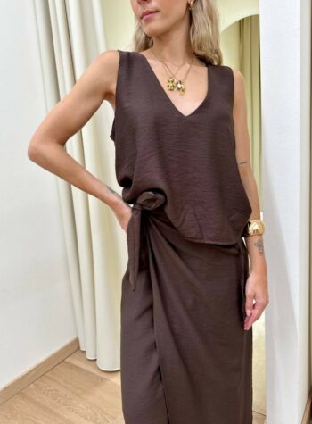 Shop Online Top svasato scollo a V moro HaveOne