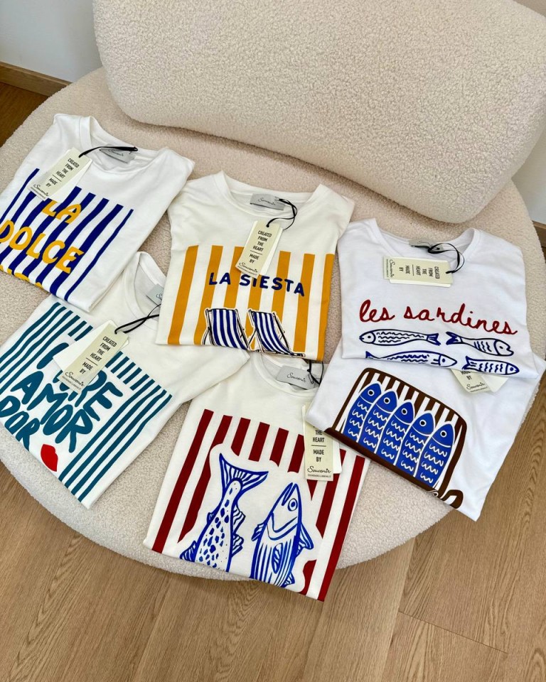 T-shirt regular panna stampa "La dolce vita" Souvenir Shop Online T-shirt regular panna stampa "La dolce vita" Souvenir