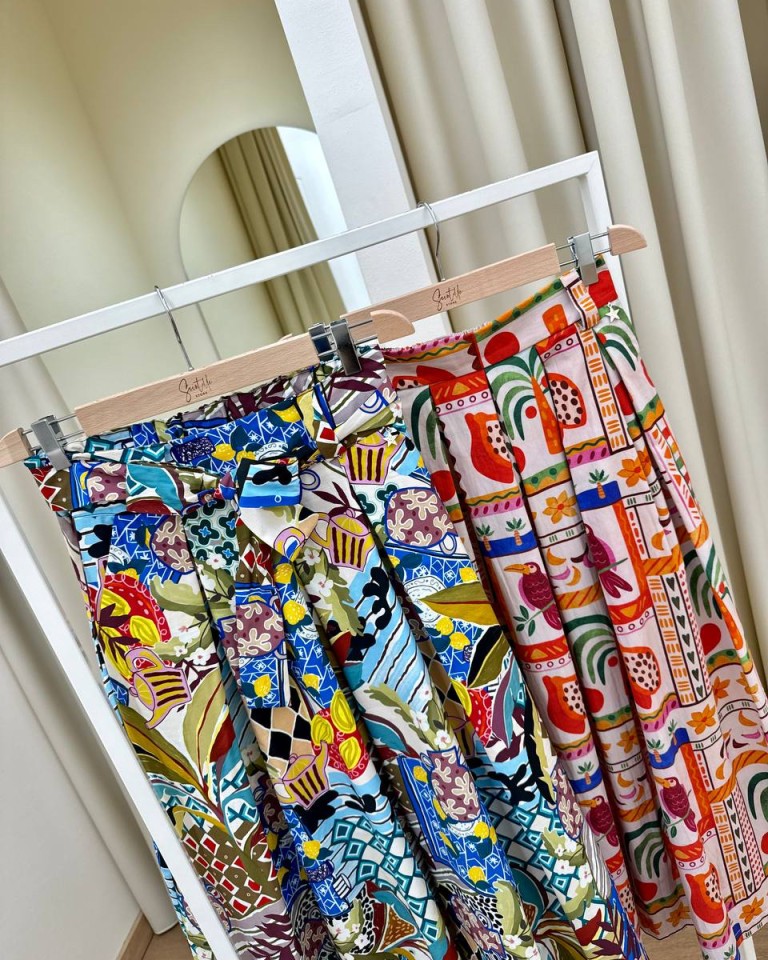 Gonna midi fantasia tropicale rossa Souvenir Shop Online Gonna midi fantasia tropicale rossa Souvenir