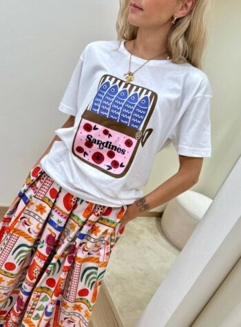 Shop Online T-shirt over bianca stampa riquadro "Sardines" Souvenir