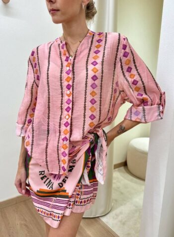 Shop Online Camicia coreana rosa fantasia geometrica HaveOne