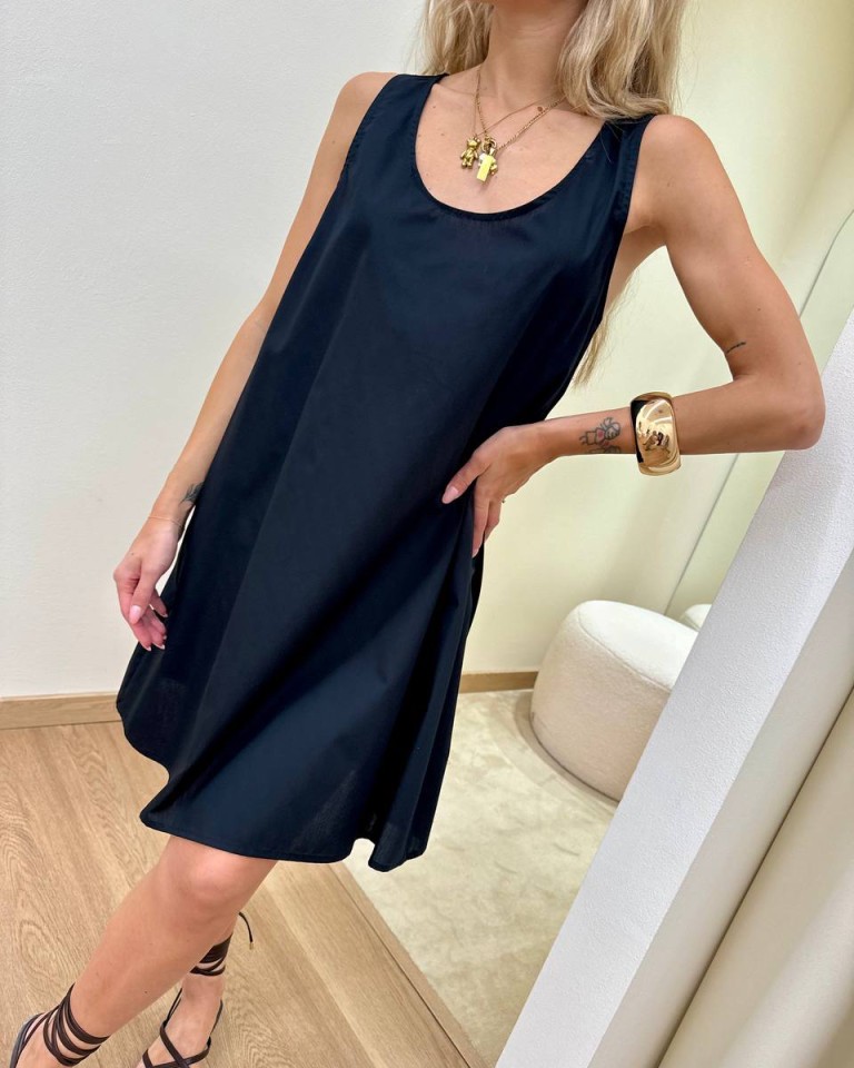 Vestito corto fiocco schiena nero Vicolo Shop Online Vestito corto fiocco schiena nero Vicolo