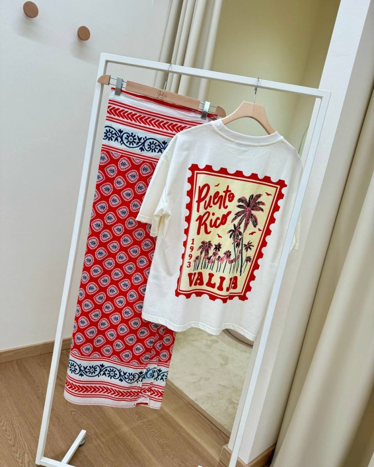 T-shirt panna stampa francobollo Puerto Rico HaveOne Shop Online T-shirt panna stampa francobollo Puerto Rico HaveOne