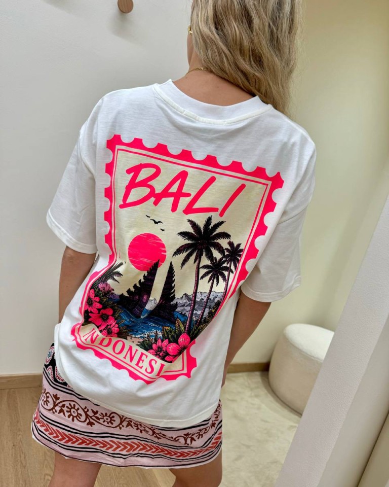 T-shirt panna stampa francobollo Bali HaveOne Shop Online T-shirt panna stampa francobollo Bali HaveOne