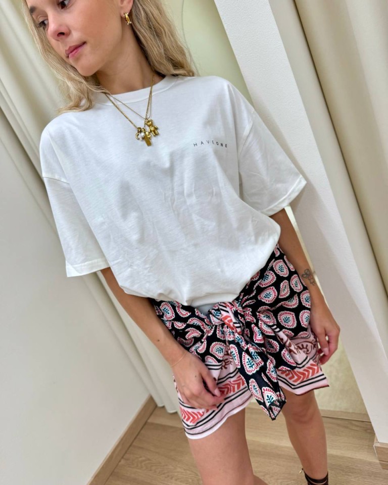 T-shirt panna stampa francobollo Bali HaveOne Shop Online T-shirt panna stampa francobollo Bali HaveOne