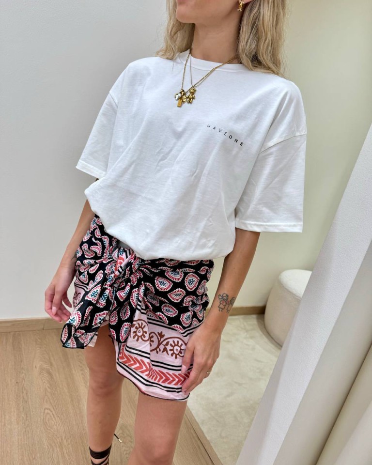 T-shirt panna stampa francobollo Bali HaveOne Shop Online T-shirt panna stampa francobollo Bali HaveOne