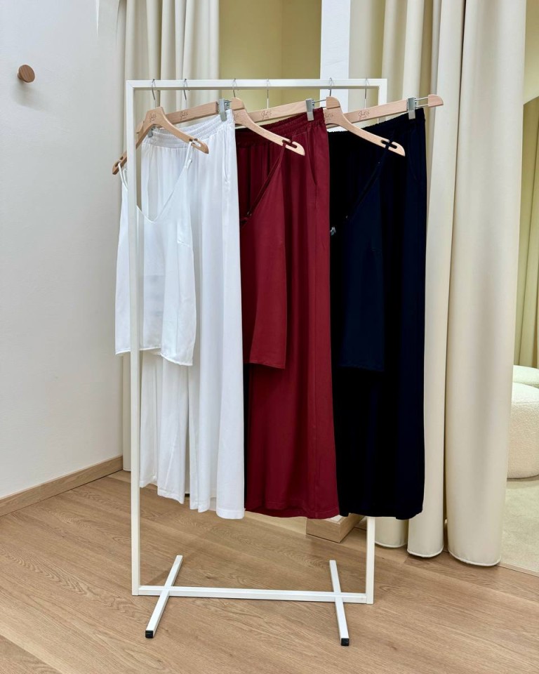 Top viscosa spalline regolabili bordeaux HaveOne Shop Online Top viscosa spalline regolabili bordeaux HaveOne
