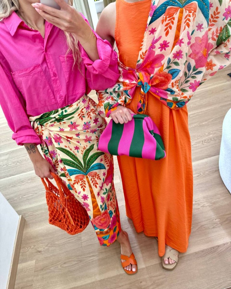 Mix&Match: Tropical Chic! Shop Online Mix&Match: Tropical Chic!