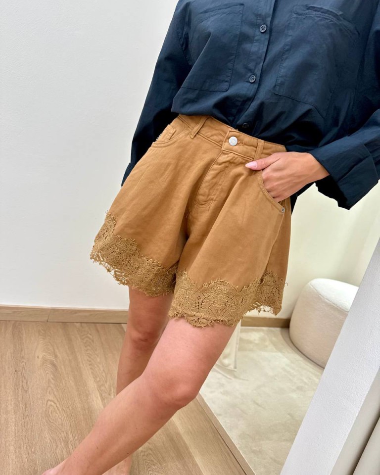 Shorts farfalla inserto pizzo cammello HaveOne Shop Online Shorts farfalla inserto pizzo cammello HaveOne