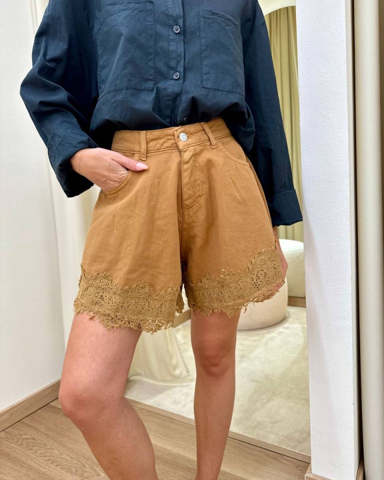 Shorts farfalla inserto pizzo cammello HaveOne Shop Online Shorts farfalla inserto pizzo cammello HaveOne