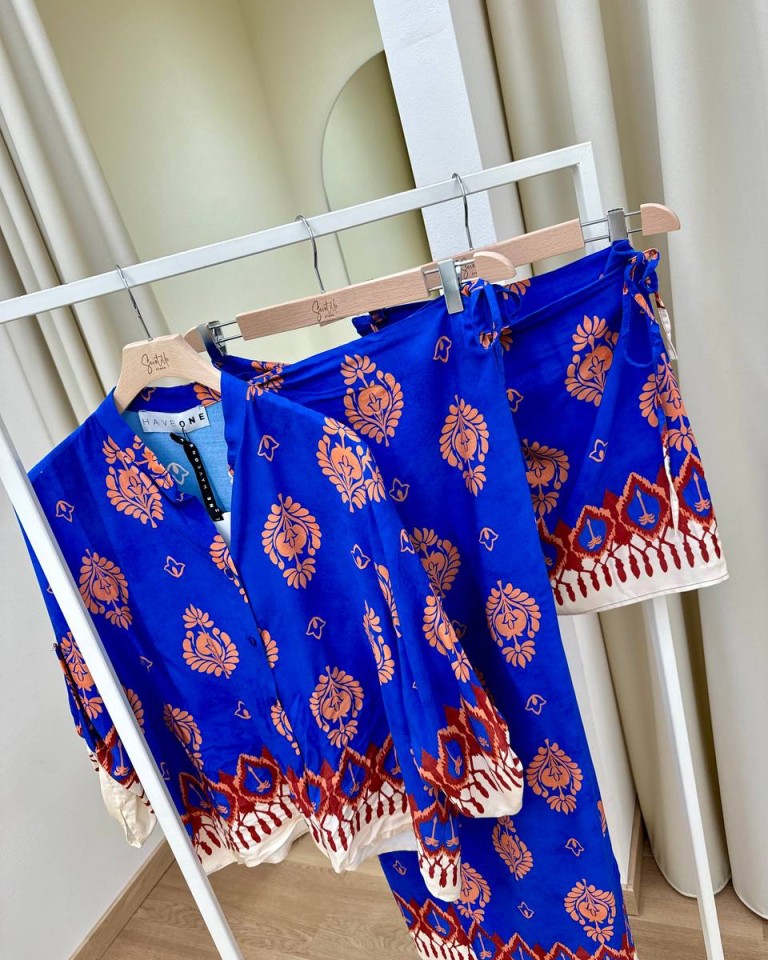 Camicia over fantasia bluette e arancio HaveOne Shop Online Camicia over fantasia bluette e arancio HaveOne