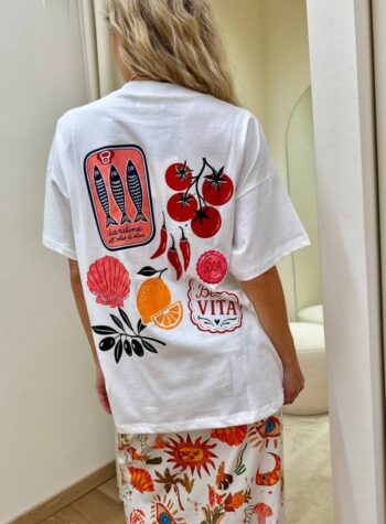 Shop Online T-shirt oversize bianca stampa schiena "bella vita" Vicolo