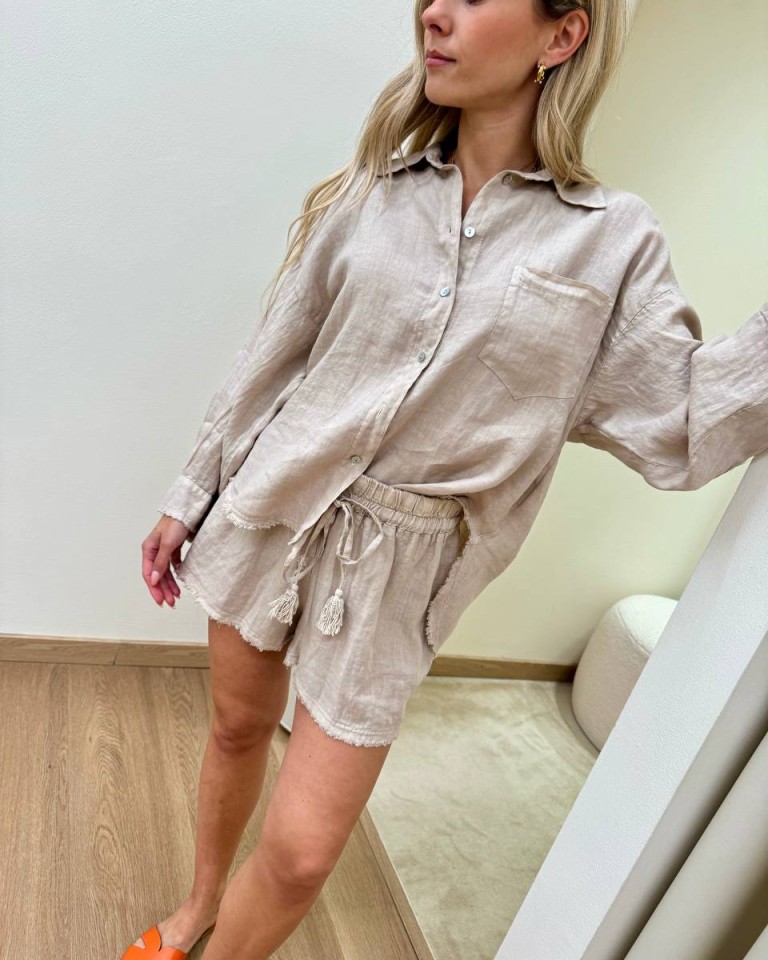 Completo camicia e shorts lino sabbia Tensione In Shop Online Completo camicia e shorts lino sabbia Tensione In