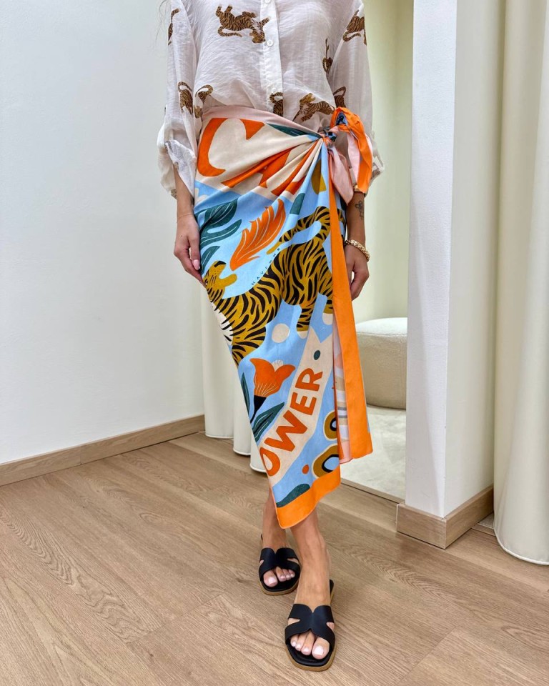 Gonna pareo lunga fantasia tigre celeste e arancio HaveOne Shop Online Gonna pareo lunga fantasia tigre celeste e arancio HaveOne