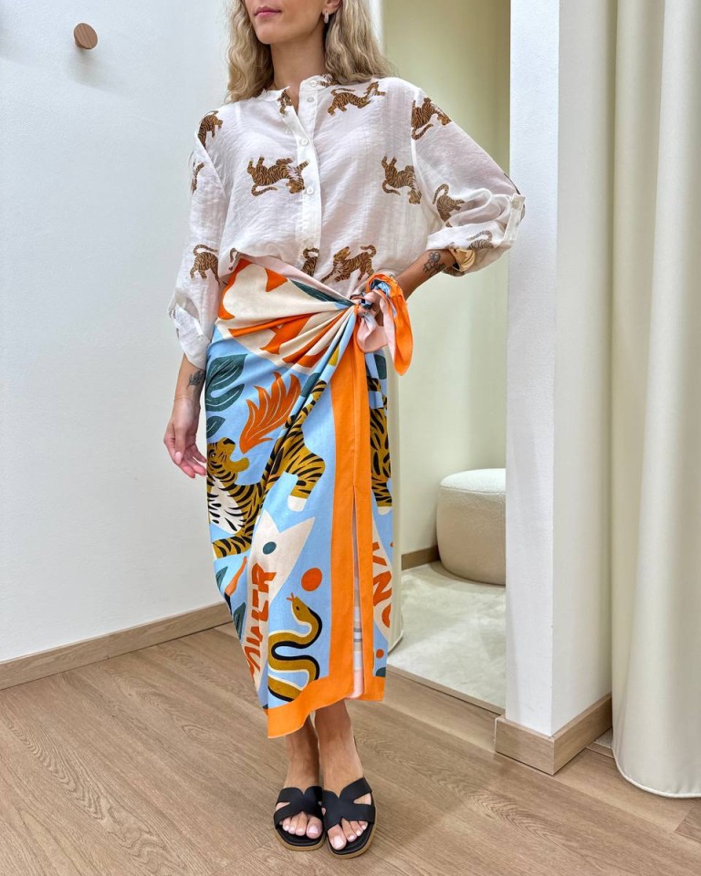 Gonna pareo lunga fantasia tigre celeste e arancio HaveOne Shop Online Gonna pareo lunga fantasia tigre celeste e arancio HaveOne