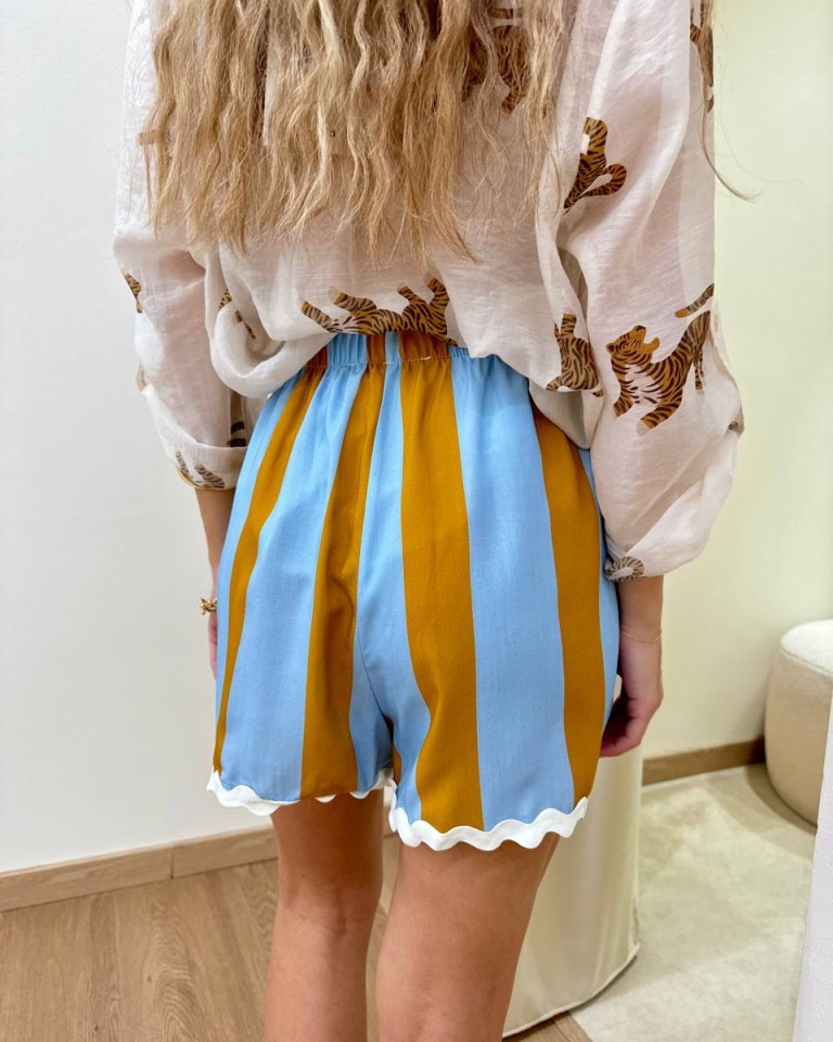 Short righe bordi ondulati celeste e senape HaveOne Shop Online Short righe bordi ondulati celeste e senape HaveOne