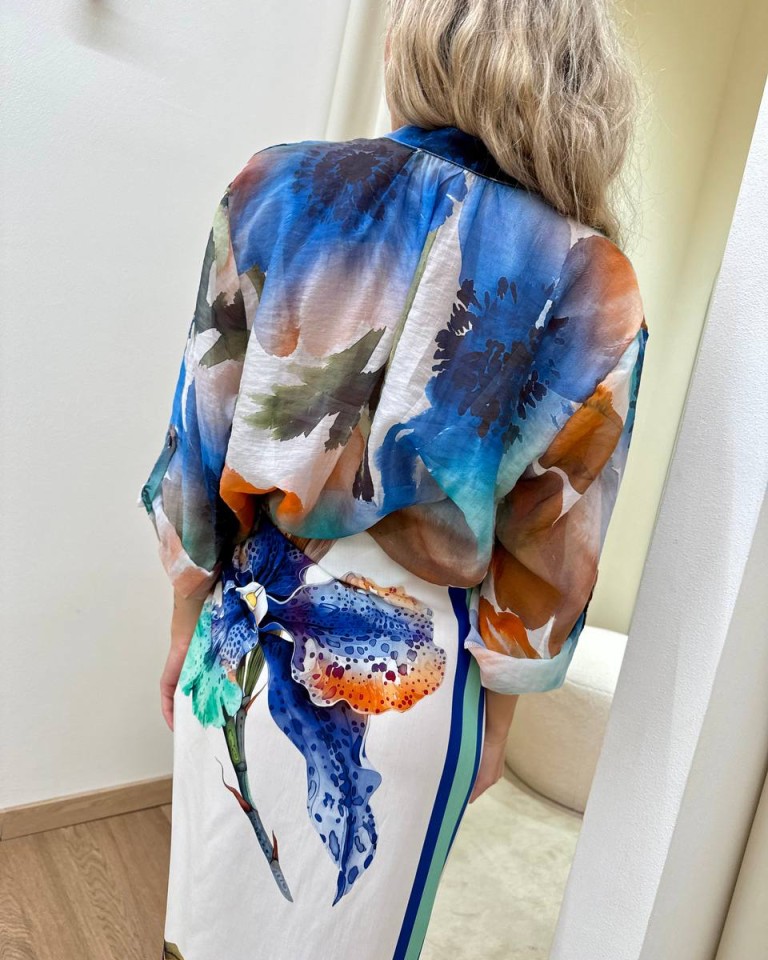 Camicia coreana floreale blu turchese e arancio HaveOne Shop Online Camicia coreana floreale blu turchese e arancio HaveOne