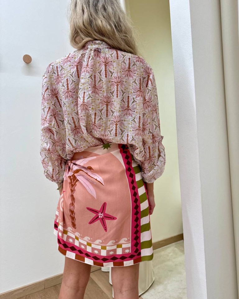 Camicia ampia coreana burro fantasia palme rosa HaveOne Shop Online Camicia ampia coreana burro fantasia palme rosa HaveOne