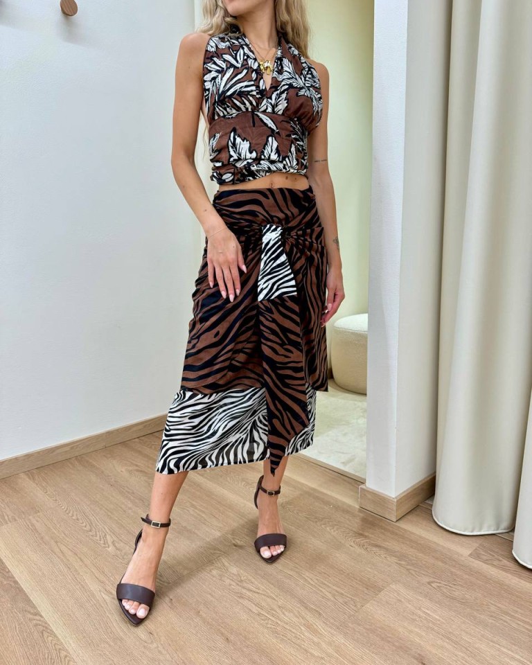 Completo gonna e top fantasia floreale e animalier Vicolo Shop Online Completo gonna e top fantasia floreale e animalier Vicolo