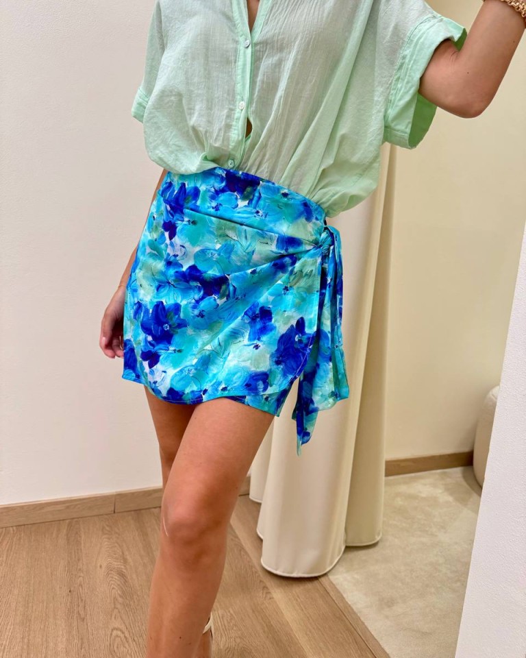 Gonna pareo corta ortensie azzurra Tensione In Shop Online Gonna pareo corta ortensie azzurra Tensione In